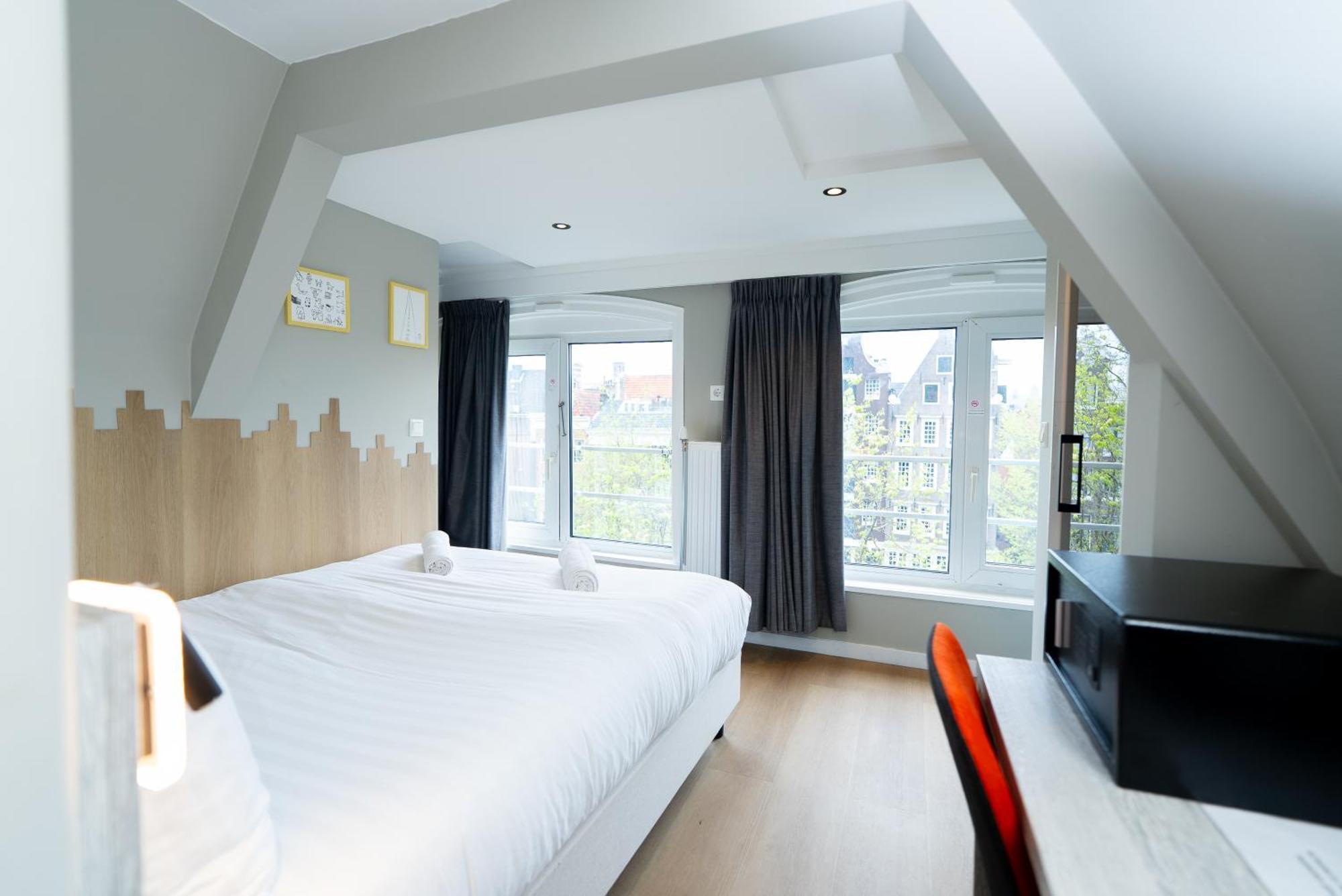 Crown Hotel Амстердам Экстерьер фото